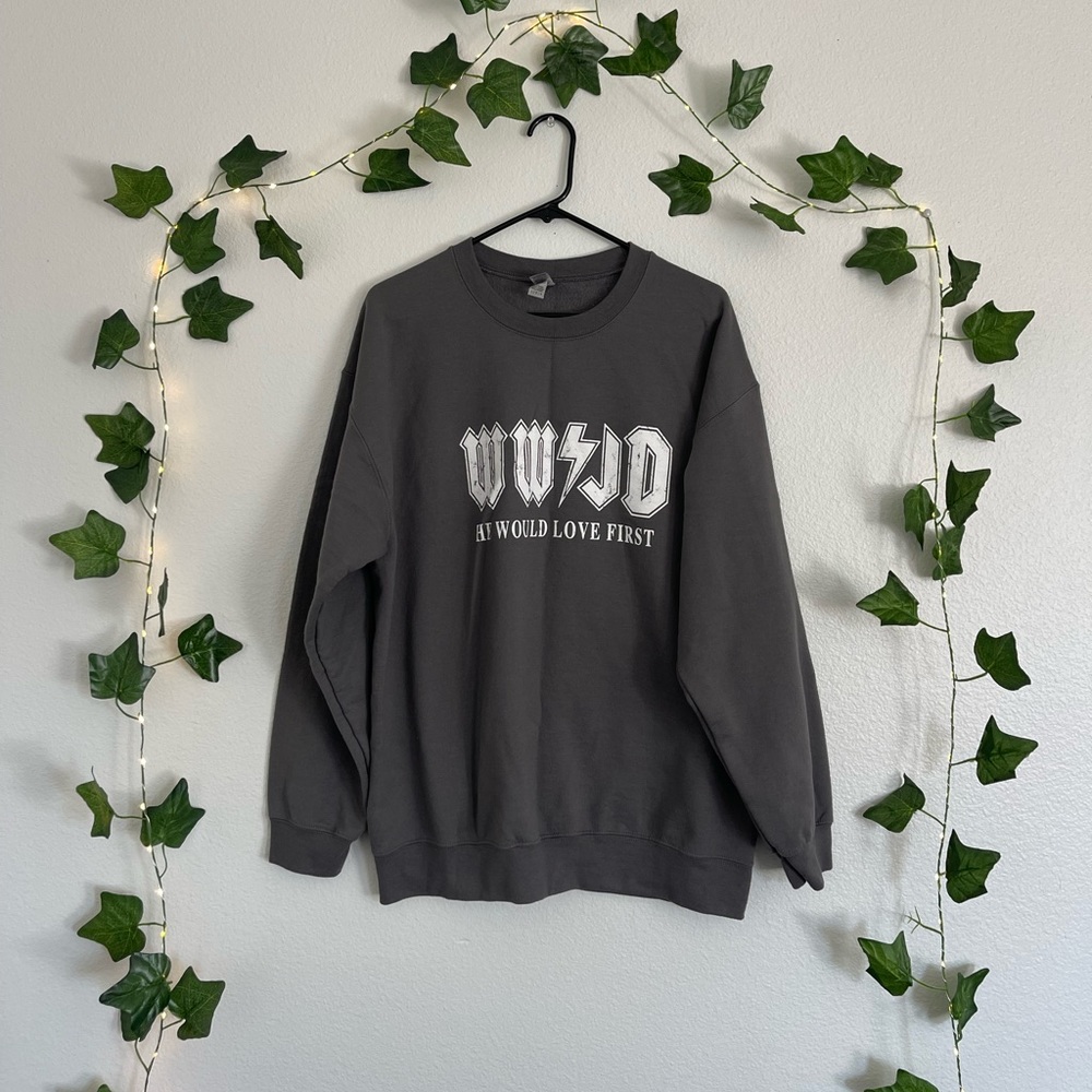 HWLF hoodie/crewneck bundle
